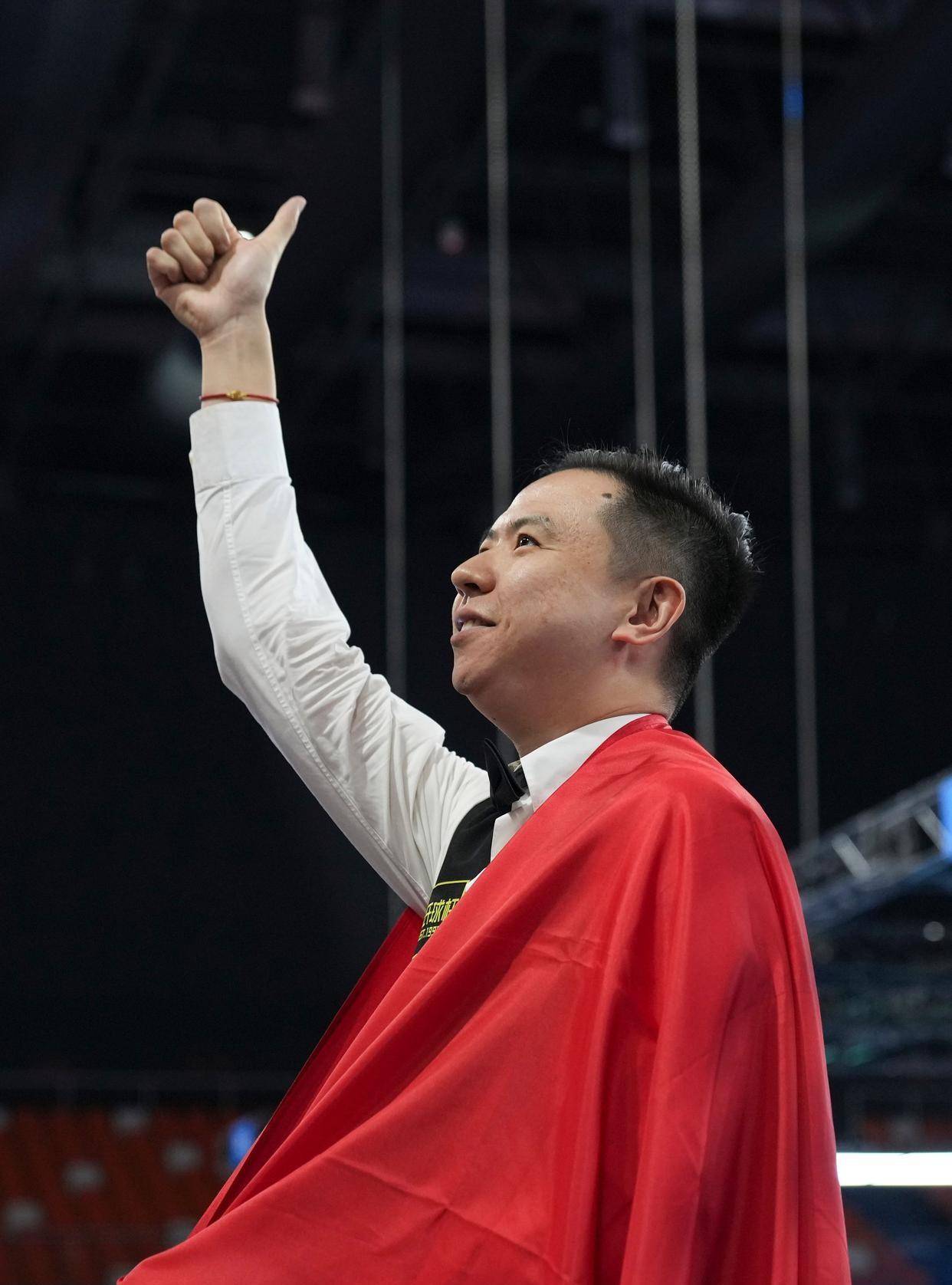 因为他在过 因为他在过